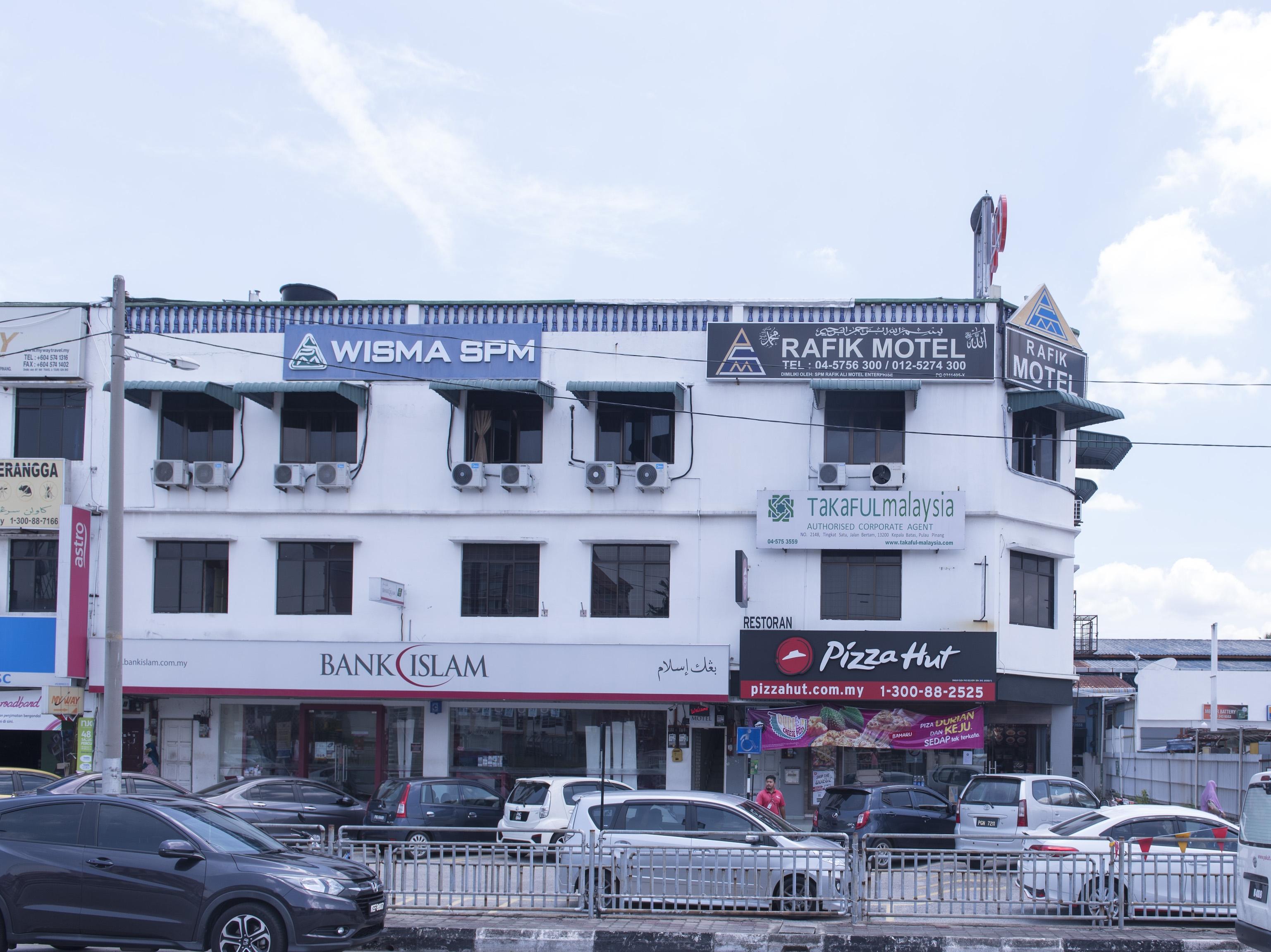 Oyo44016拉菲克阿里汽车旅馆 甲抛峇底 外观 照片